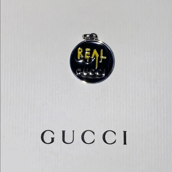 Gucci Ghost Charm in Silver - Picture 2 of 4